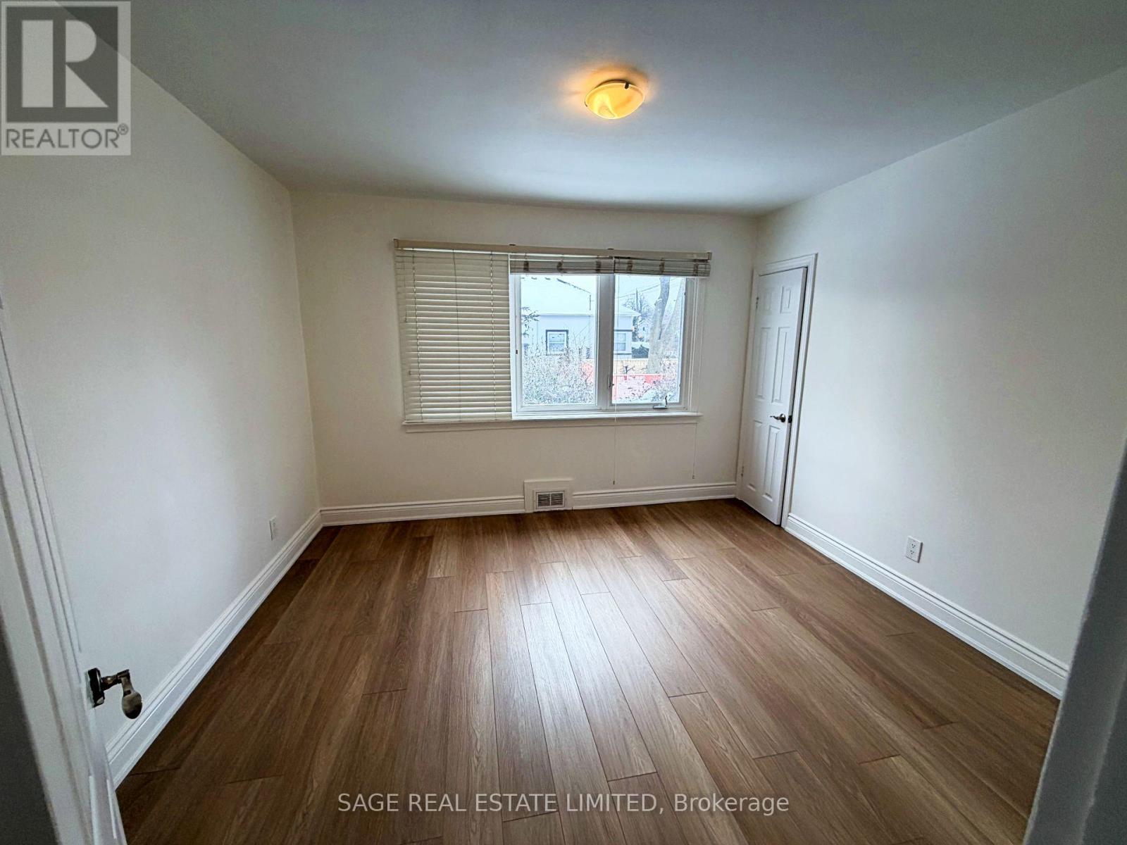 375 Lawrence Avenue W, Toronto (Bedford Park-Nortown), Ontario  M5M 1B8 - Photo 7 - C12753650