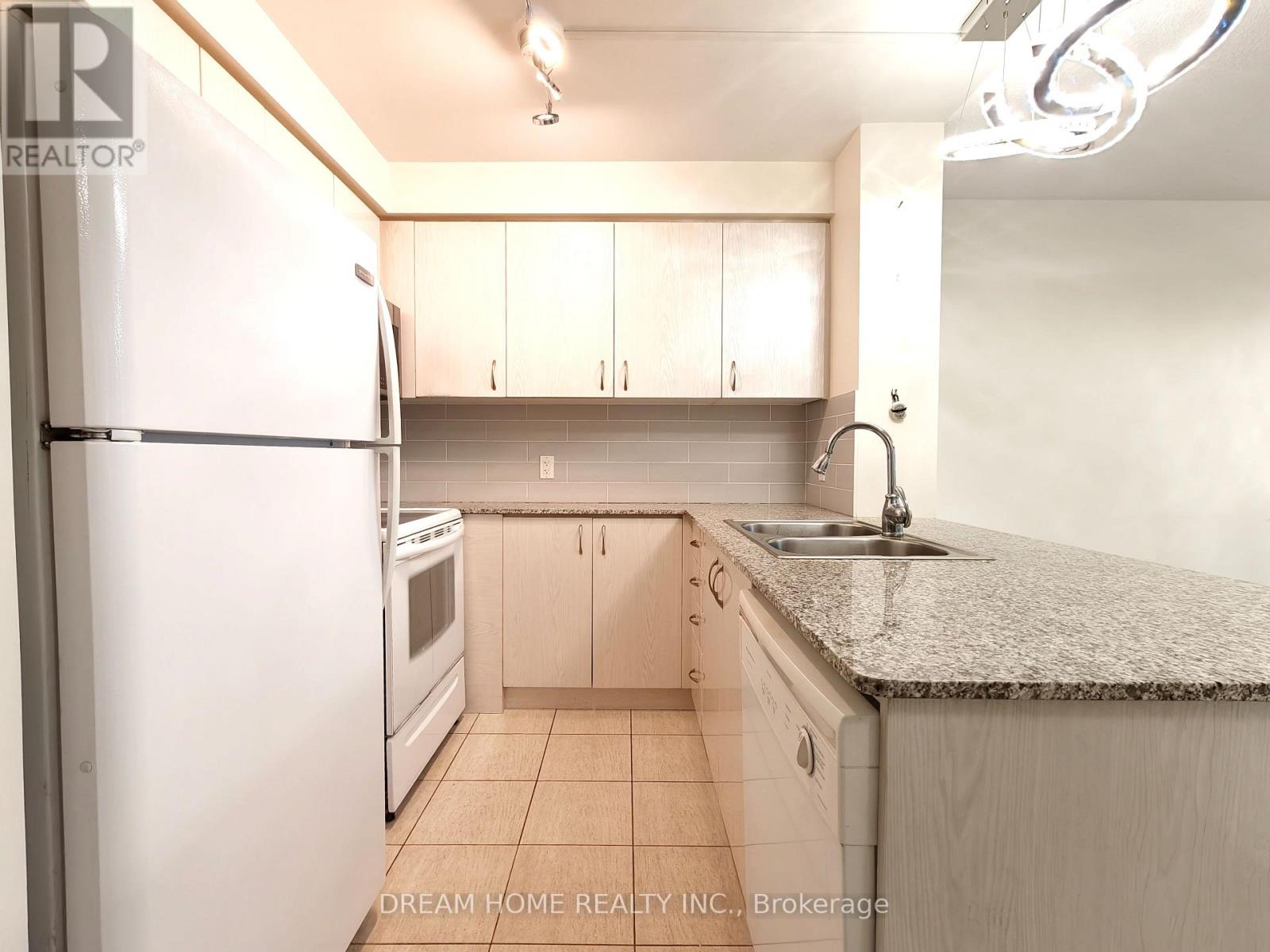 1201 - 5791 Yonge Street, Toronto (Newtonbrook East), Ontario  M2M 0A8 - Photo 11 - C12753674