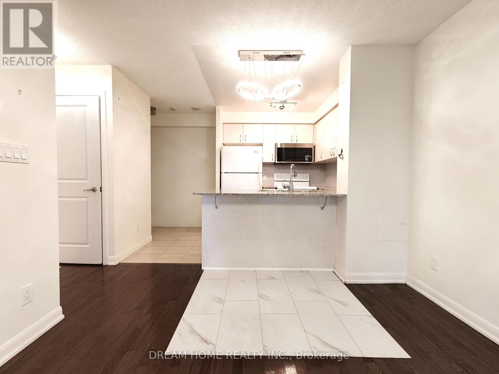 1201 - 5791 Yonge Street, Toronto (Newtonbrook East), Ontario  M2M 0A8 - Photo 14 - C12753674