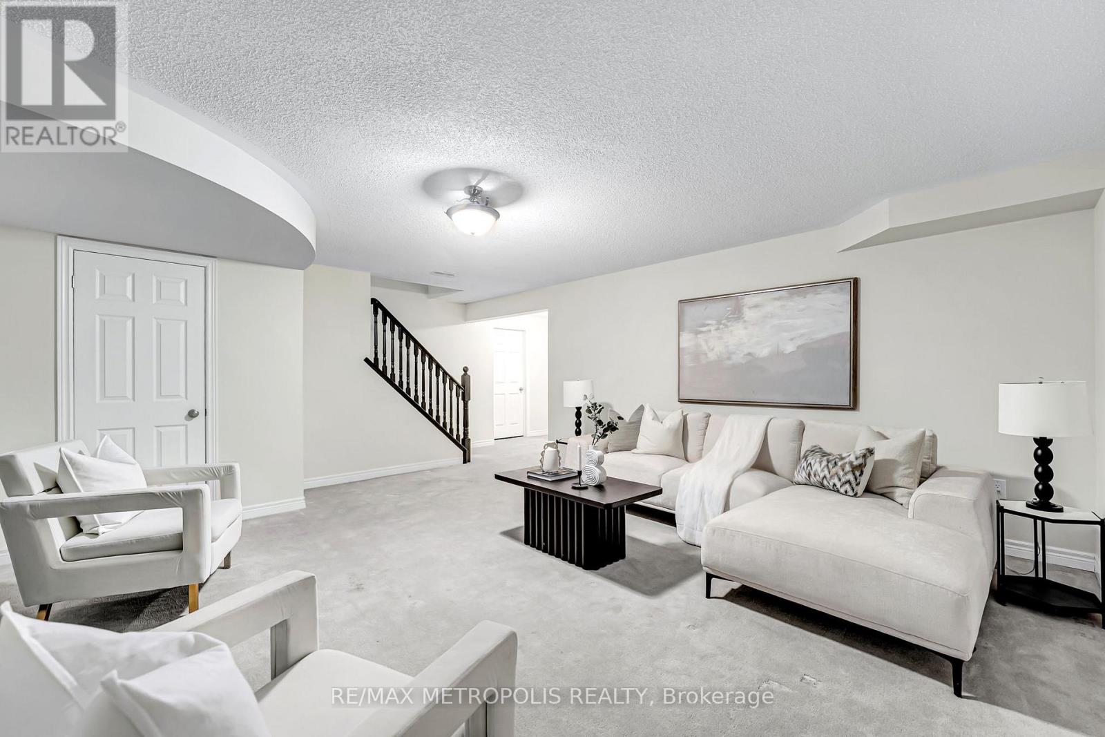 22 Bignell Crescent, Ajax, Ontario  L1Z 0P6 - Photo 31 - E12753472