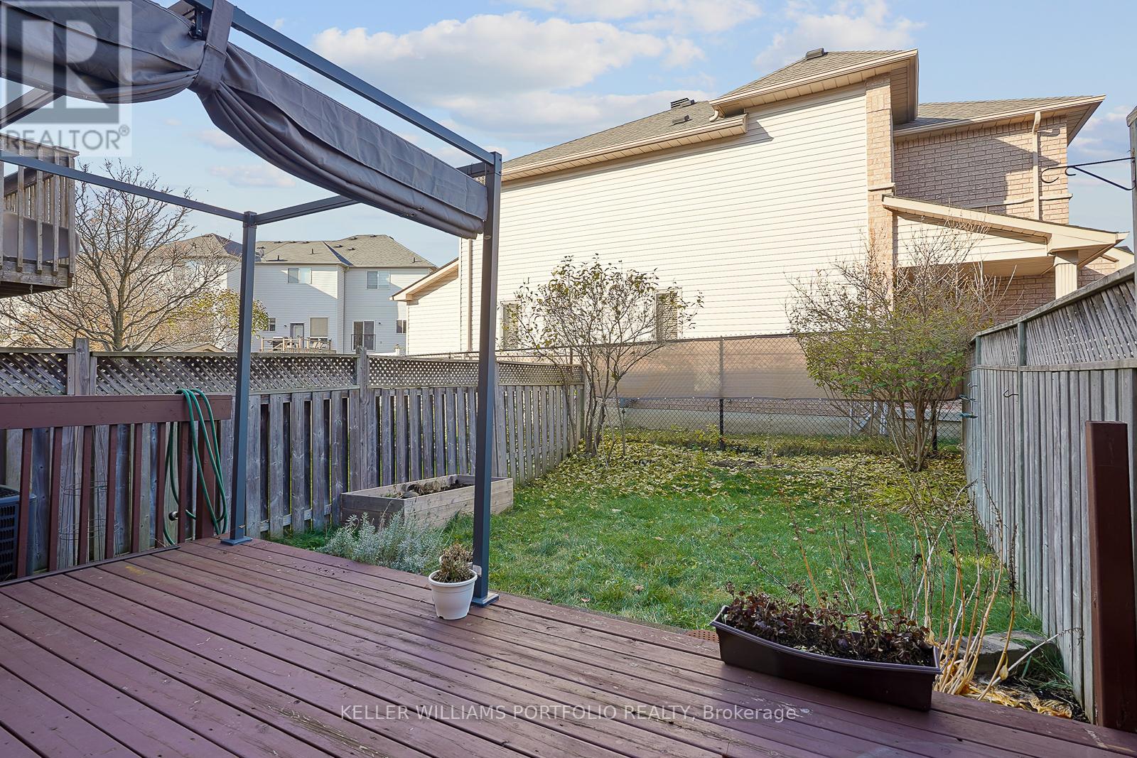 334 Sparrow Circle, Pickering, Ontario  L1V 6Y3 - Photo 41 - E12753508