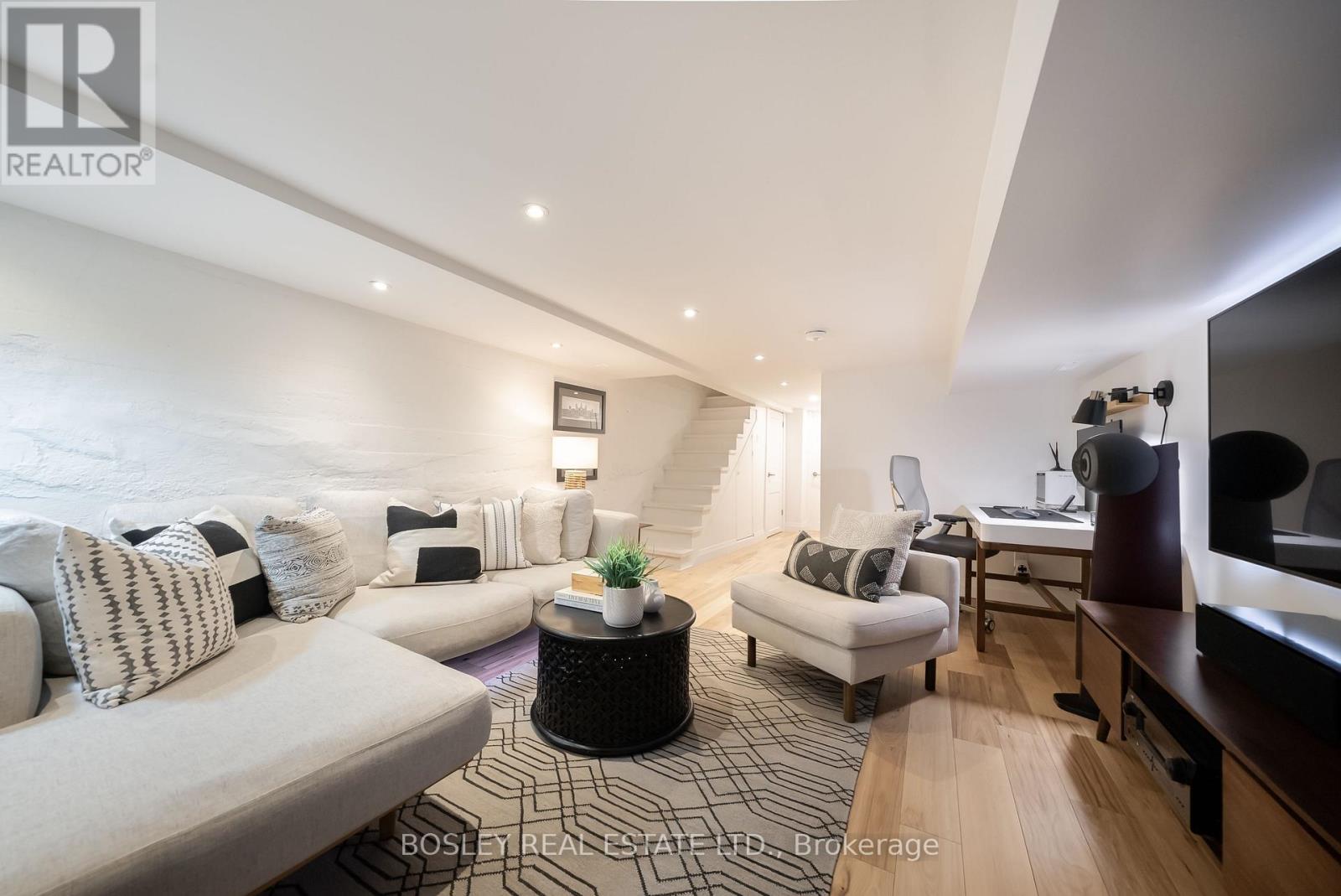 102 Woodfield Road, Toronto, Ontario  M4L 2W6 - Photo 32 - E12753564