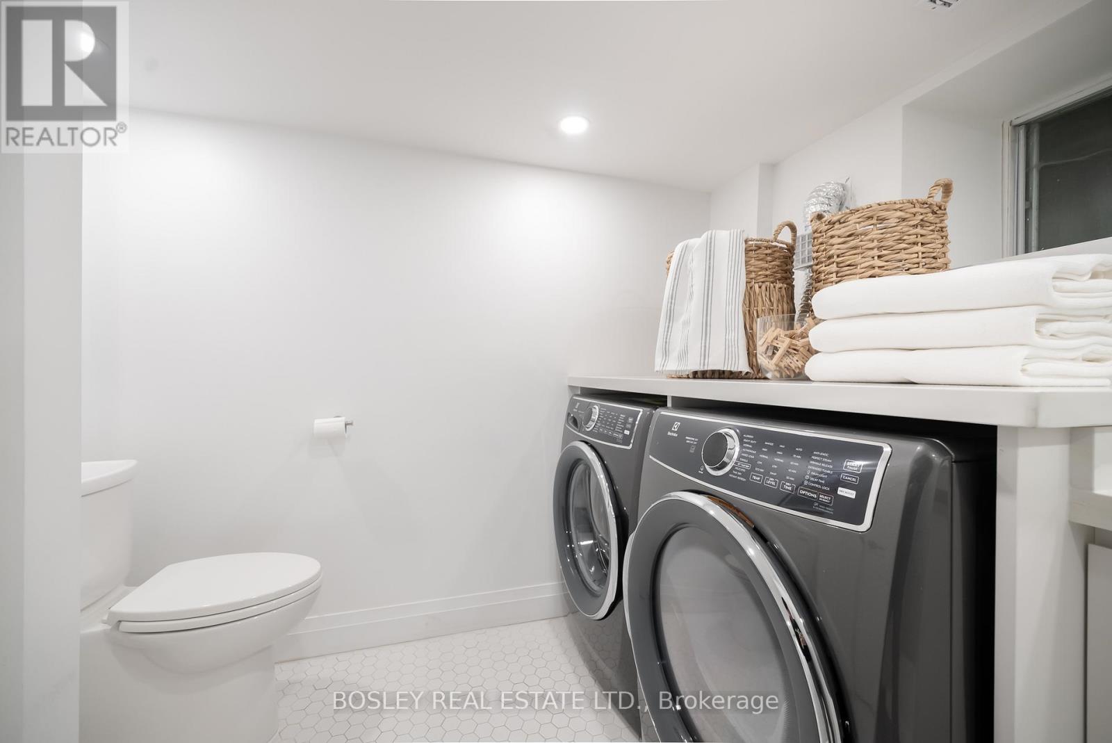 102 Woodfield Road, Toronto, Ontario  M4L 2W6 - Photo 35 - E12753564