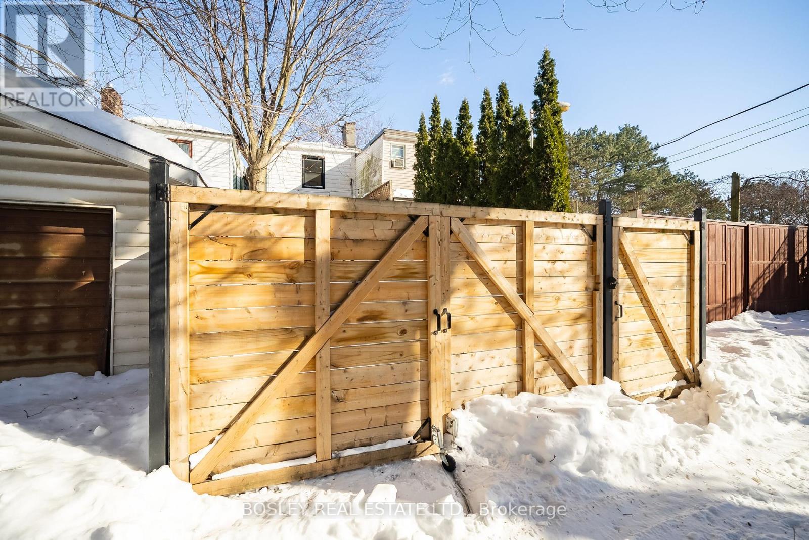 102 Woodfield Road, Toronto, Ontario  M4L 2W6 - Photo 39 - E12753564