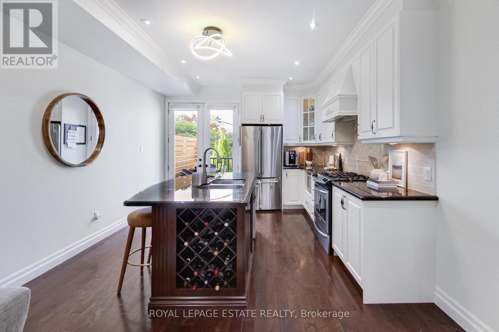 20 Westbrook Avenue, Toronto, Ontario  M4C 2G2 - Photo 11 - E12753610