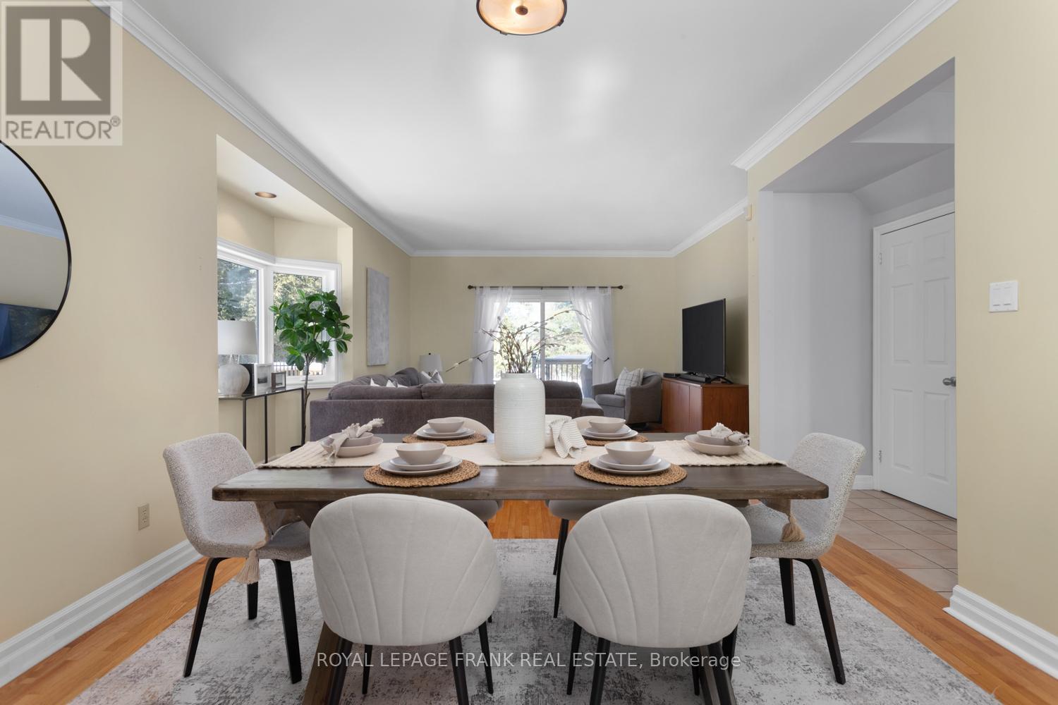 5 Regent Street, Georgina (Pefferlaw), Ontario  L0E 1N0 - Photo 12 - N12753168