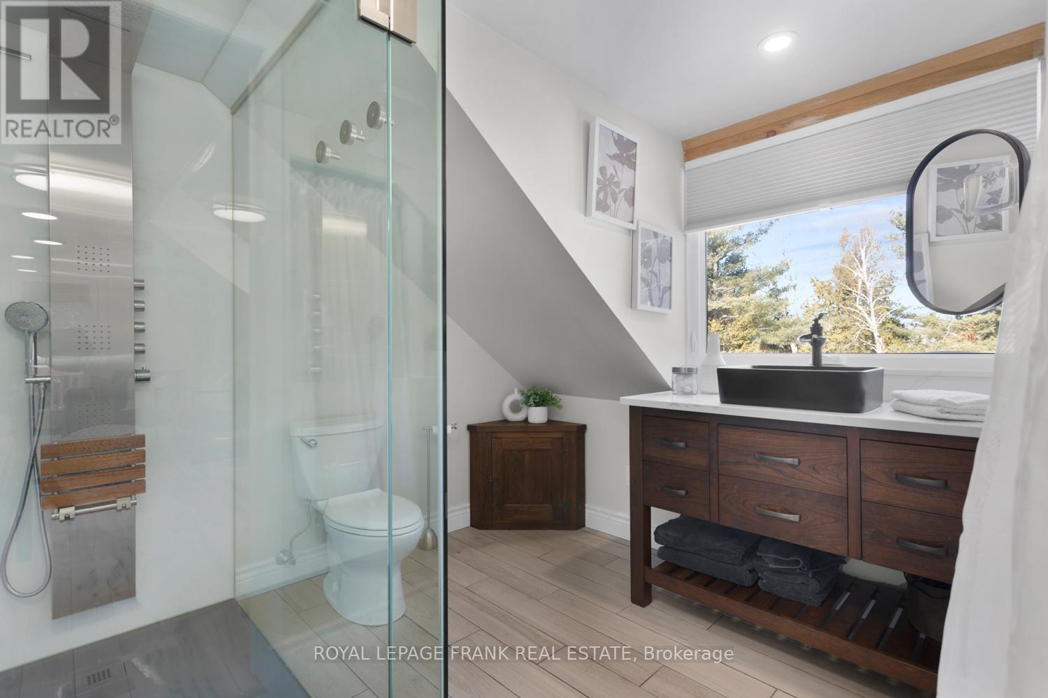 5 Regent Street, Georgina (Pefferlaw), Ontario  L0E 1N0 - Photo 23 - N12753168