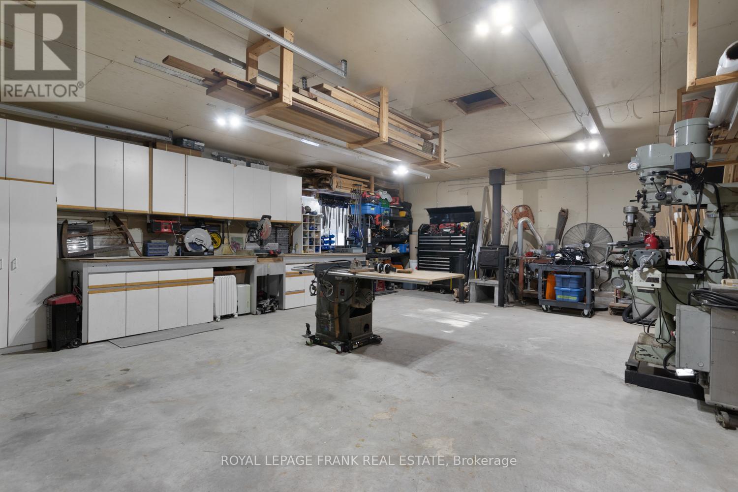 5 Regent Street, Georgina (Pefferlaw), Ontario  L0E 1N0 - Photo 32 - N12753168