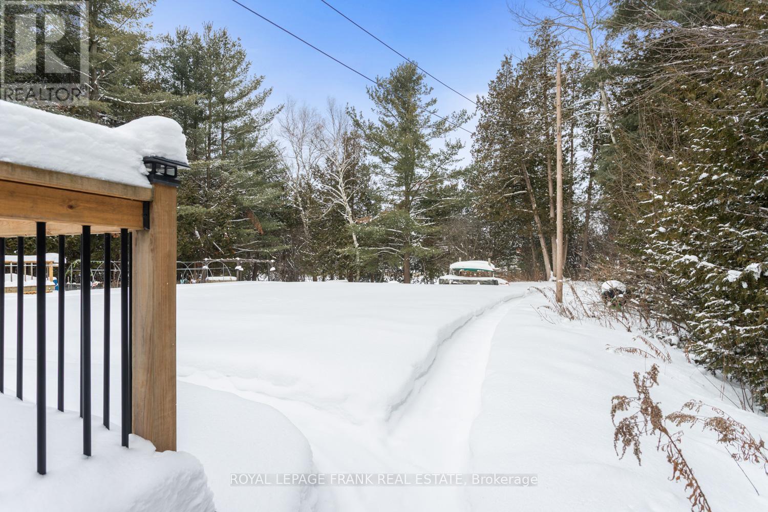 5 Regent Street, Georgina (Pefferlaw), Ontario  L0E 1N0 - Photo 26 - N12753168