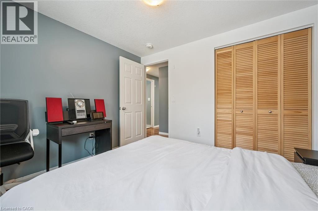 255 Pineland Place Unit# Main, Waterloo, Ontario  N2T 2S4 - Photo 39 - 40800155