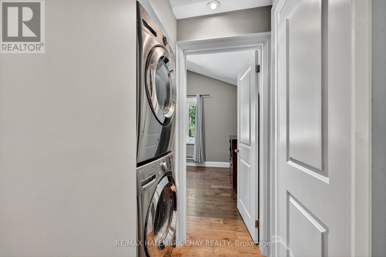 135 Big Bay Point Road, Innisfil, Ontario  L9S 2N3 - Photo 19 - N12753496