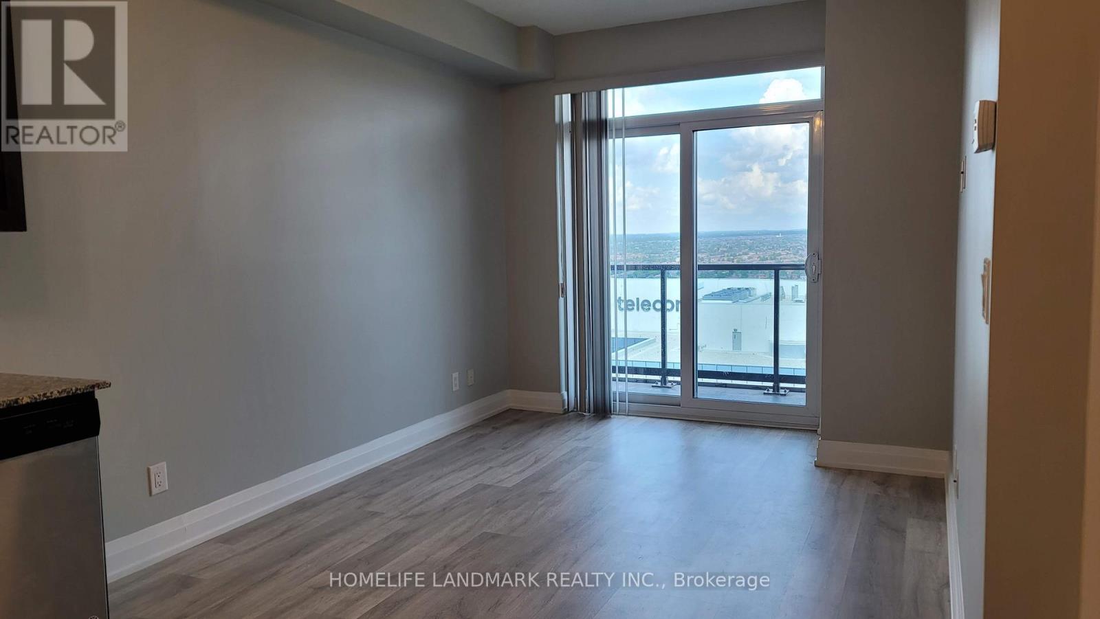 2004 - 3600 Highway 7 Road, Vaughan (East Woodbridge), Ontario  L4L 0G7 - Photo 13 - N12753614