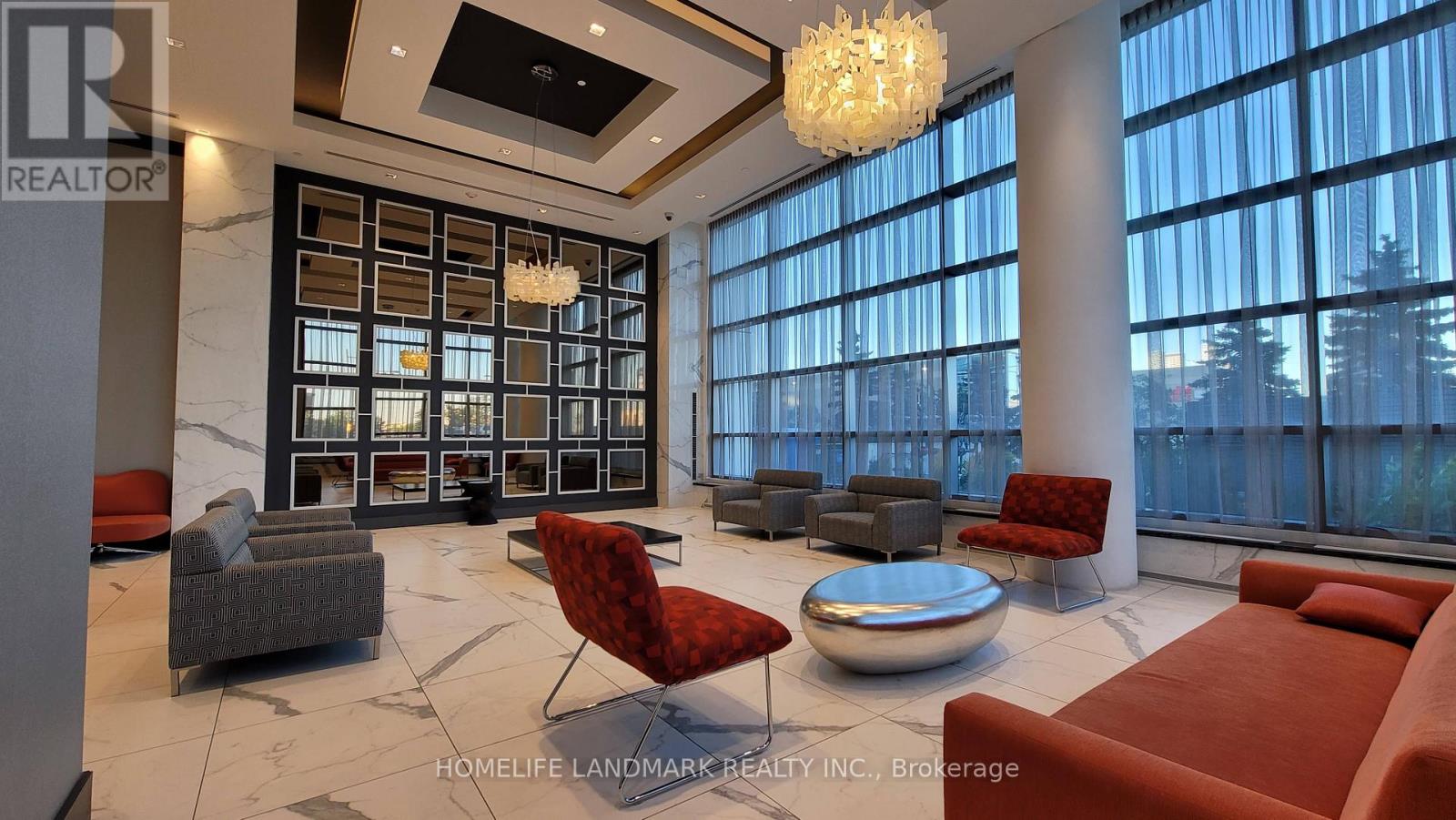 2004 - 3600 Highway 7 Road, Vaughan (East Woodbridge), Ontario  L4L 0G7 - Photo 2 - N12753614