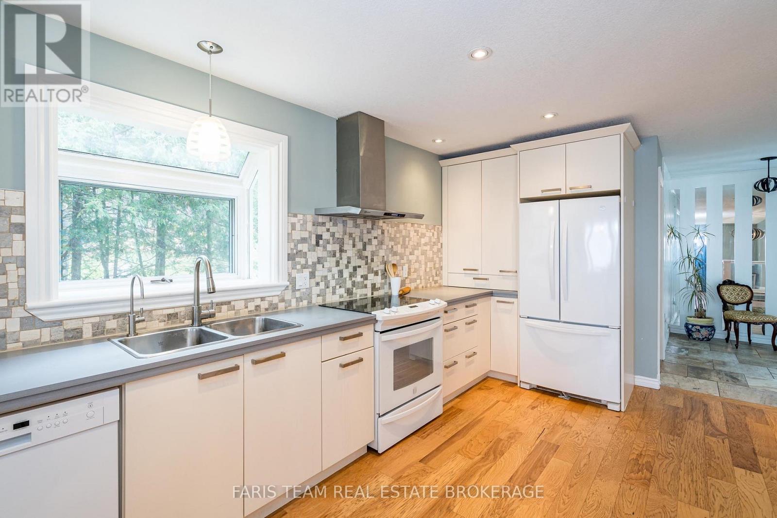 481 Islandview Lane, Midland, Ontario  L4R 5H4 - Photo 12 - S12753536