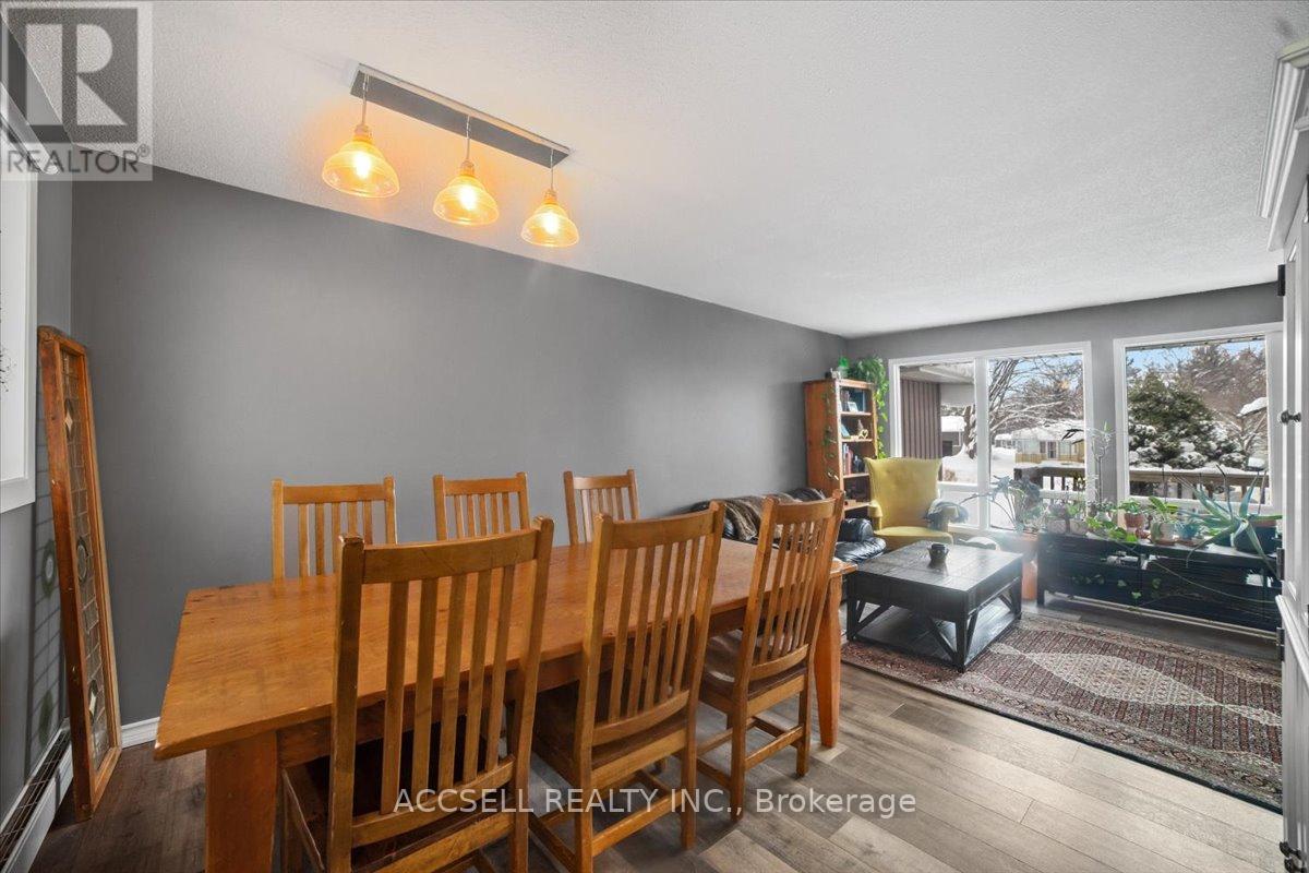 156 Evergreen Avenue, Tay, Ontario  L0K 1R0 - Photo 11 - S12753592