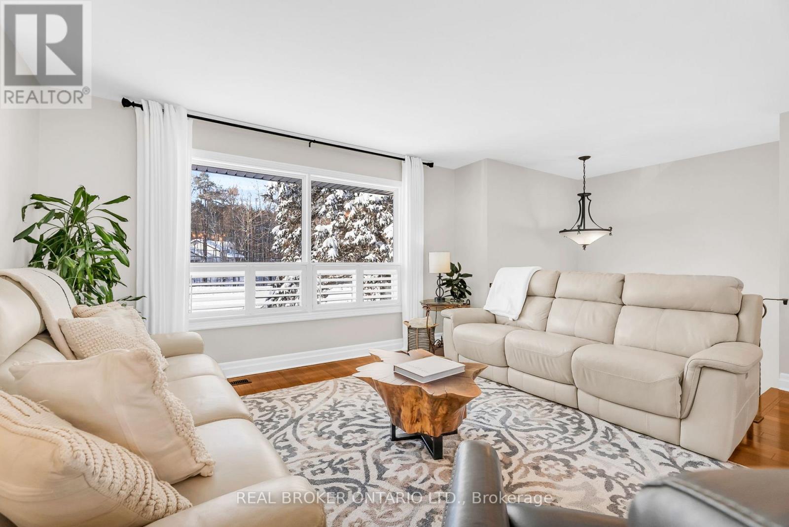 2477 Old Fort Road, Tay, Ontario  L4R 4K3 - Photo 9 - S12753652