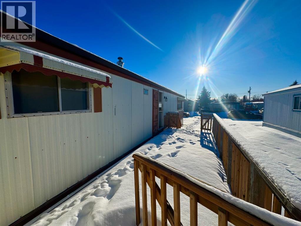 #67, 4802 54 Avenue, Camrose, Alberta  T4V 3A5 - Photo 3 - A2277460