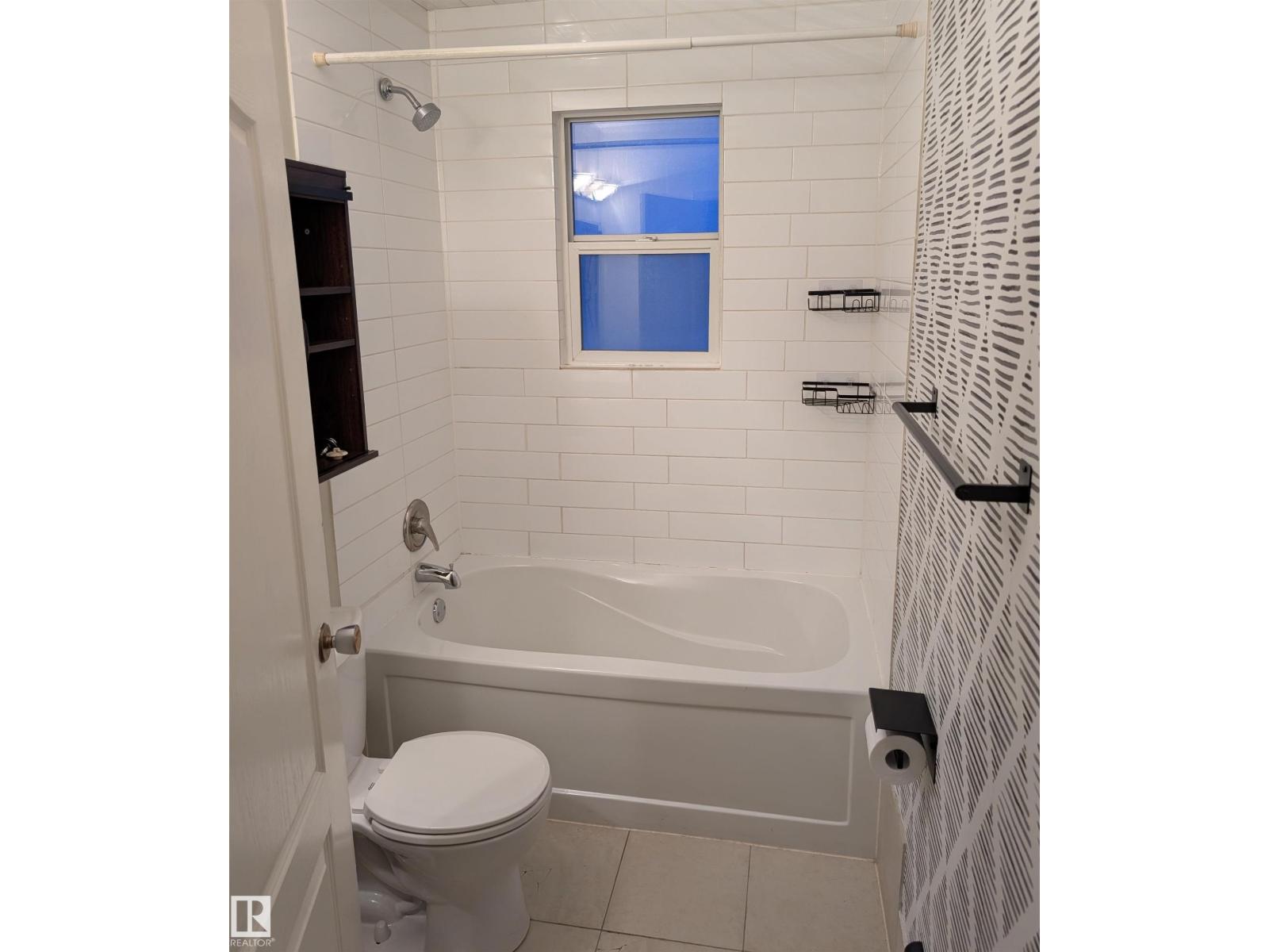 9734 152 St Nw, Edmonton, Alberta  T5P 1X1 - Photo 10 - E4471542