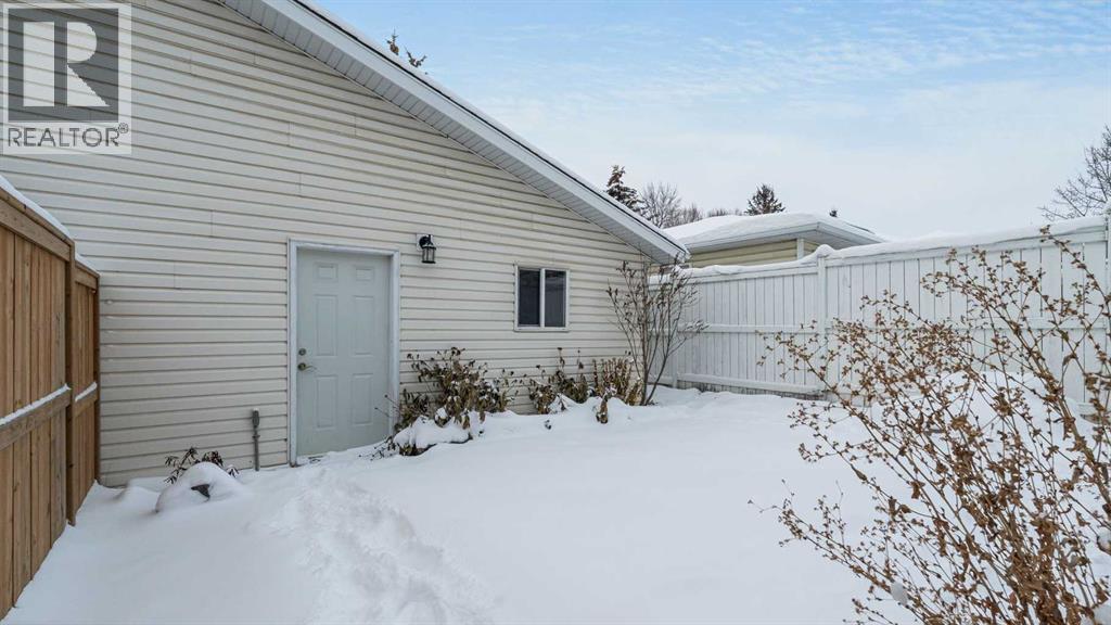 3667 Sierra Morena Road Sw, Calgary, Alberta  T3H 3A6 - Photo 39 - A2277088