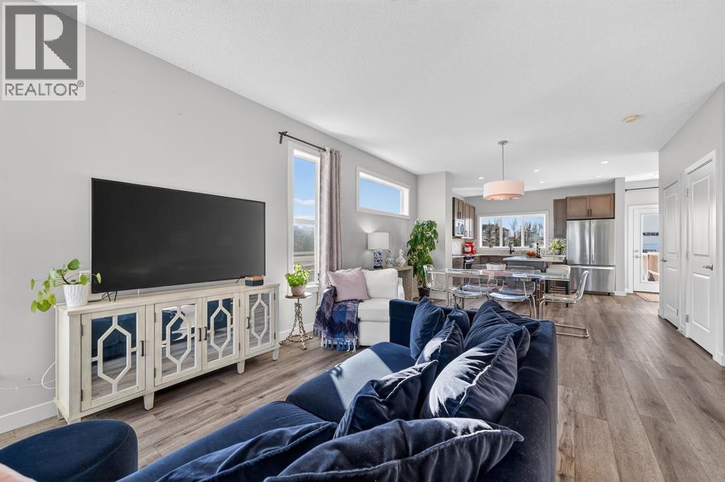 9 Walcrest Gate Se, Calgary, Alberta  T2X 4G3 - Photo 6 - A2280595