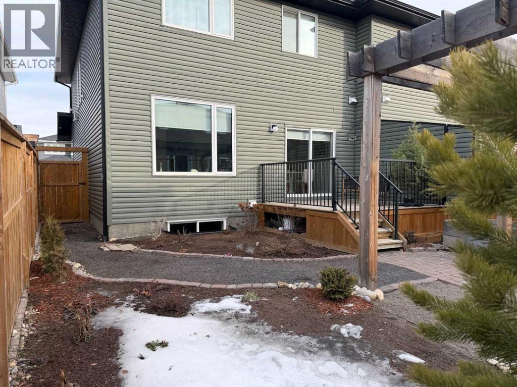 197 Willow Park, Cochrane, Alberta  T4C 2N2 - Photo 42 - A2281281