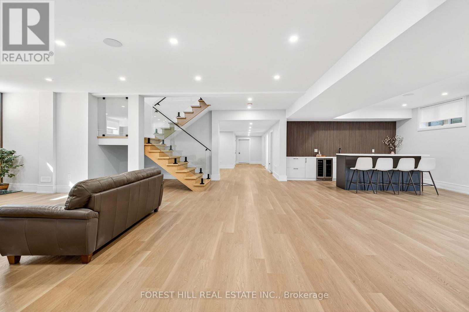 221 Morden Road, Oakville, Ontario  L6K 2S2 - Photo 38 - W12753410