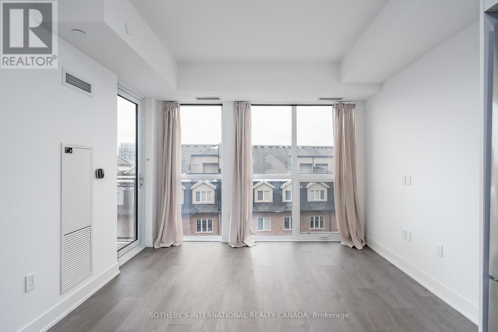 513 - 2343 Khalsa Gate, Oakville, Ontario  L6M 4J2 - Photo 4 - W12753450