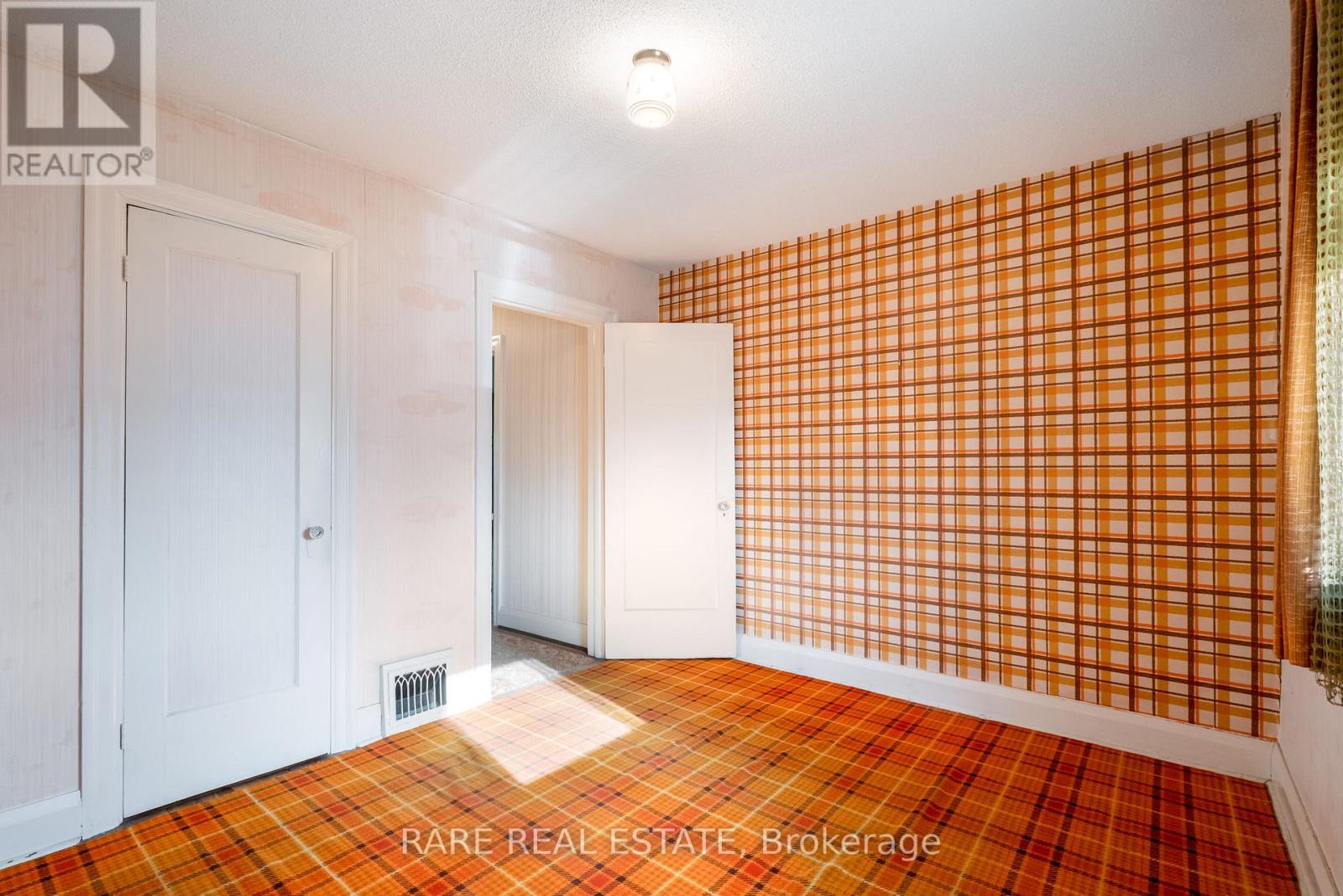 1141 Glengrove Avenue, Toronto, Ontario  M6B 2K5 - Photo 29 - W12753452