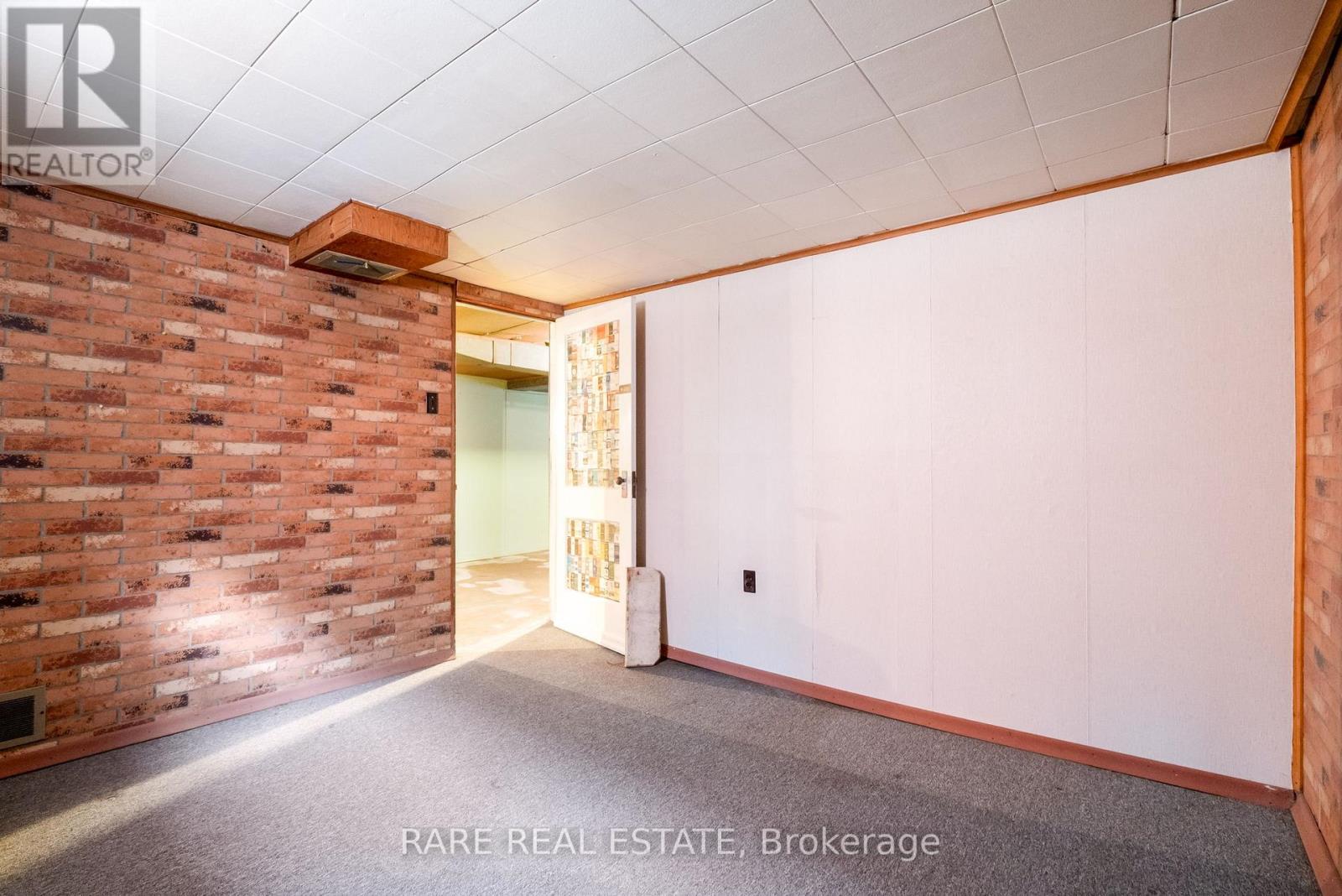 1141 Glengrove Avenue, Toronto, Ontario  M6B 2K5 - Photo 38 - W12753452