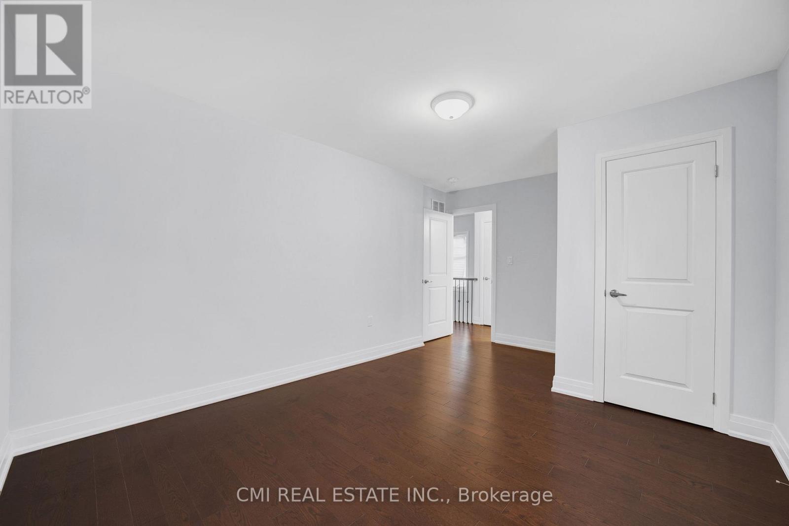 2122 Royal Gala Circle, Mississauga, Ontario  L4Y 0H2 - Photo 21 - W12753474