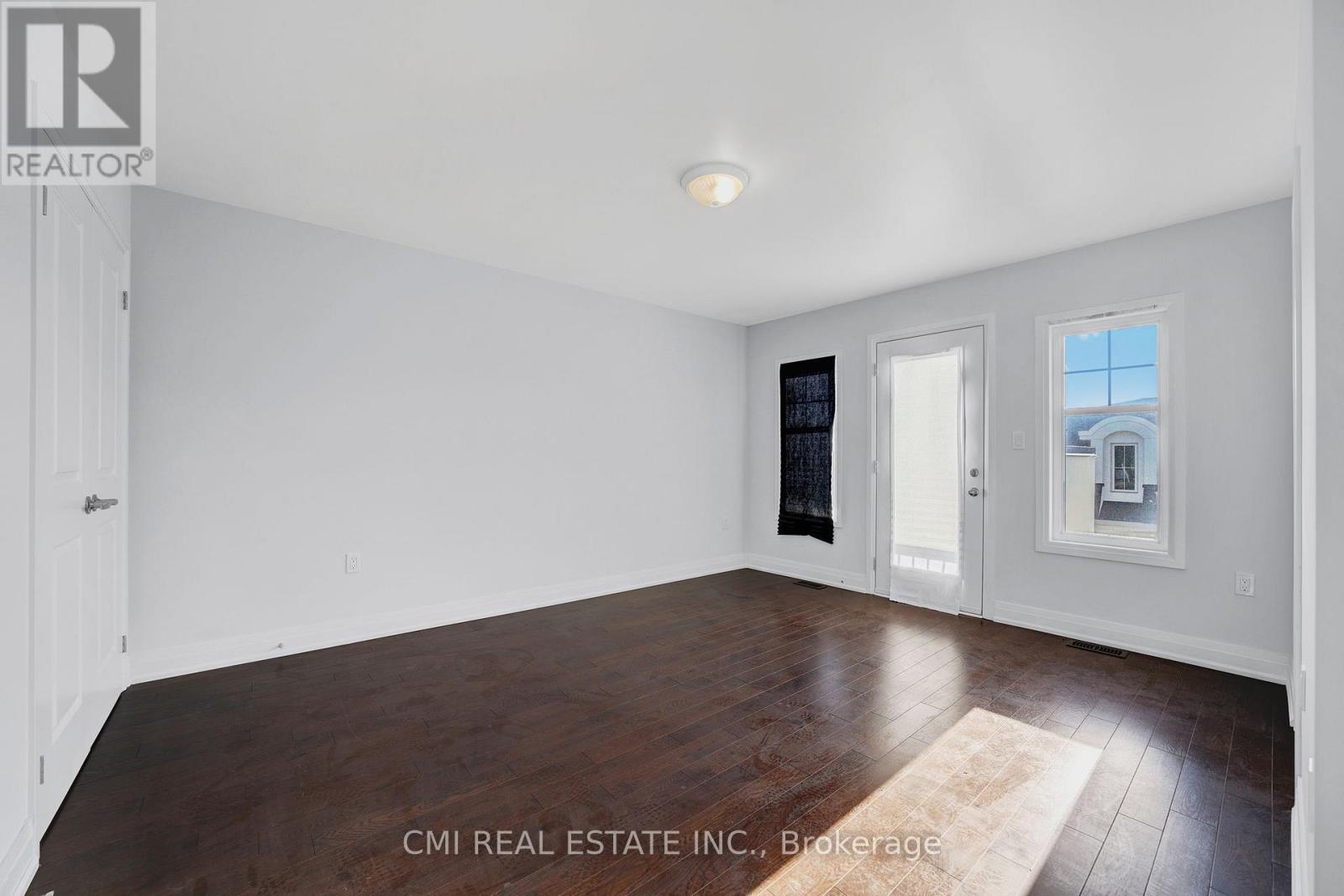 2122 Royal Gala Circle, Mississauga, Ontario  L4Y 0H2 - Photo 25 - W12753474