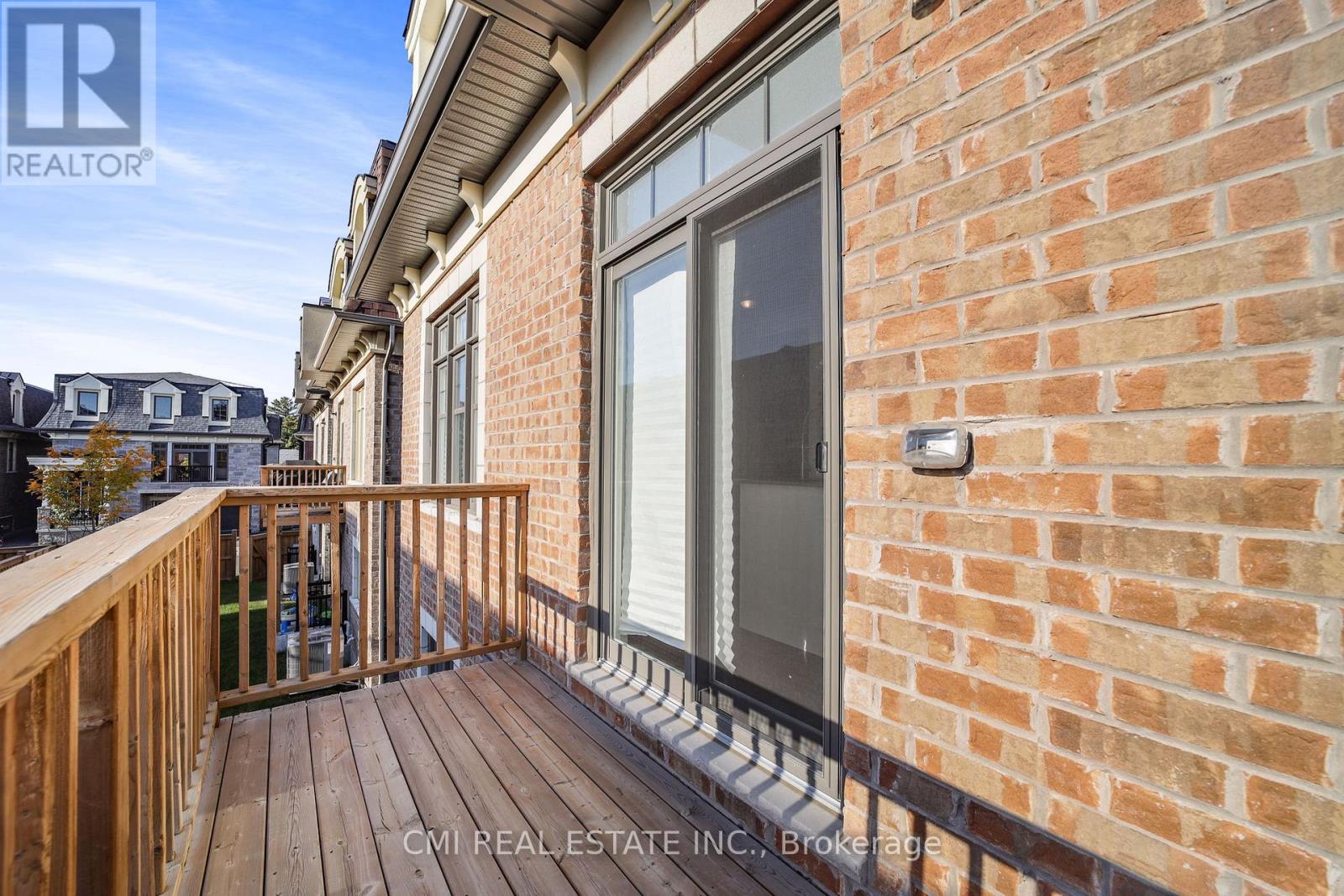 2122 Royal Gala Circle, Mississauga, Ontario  L4Y 0H2 - Photo 37 - W12753474