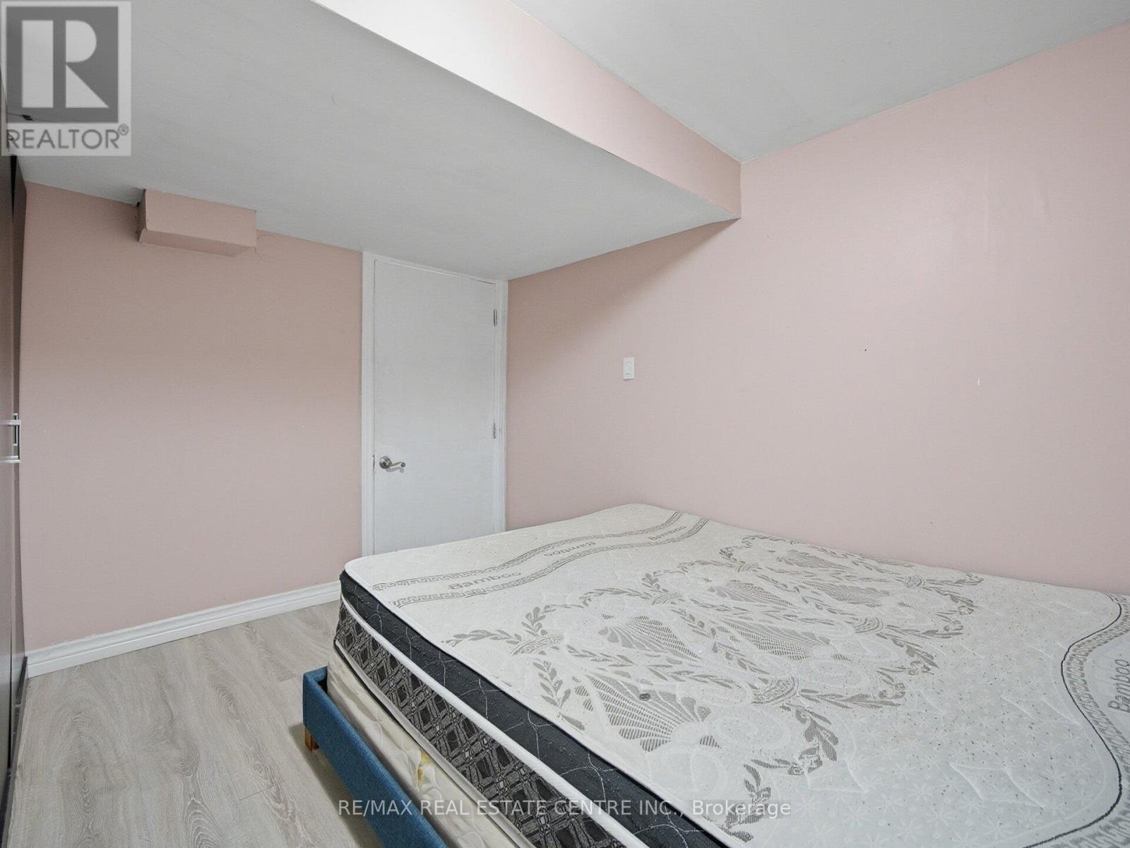 59 Roberts Crescent, Brampton, Ontario  L6W 1G9 - Photo 35 - W12753486