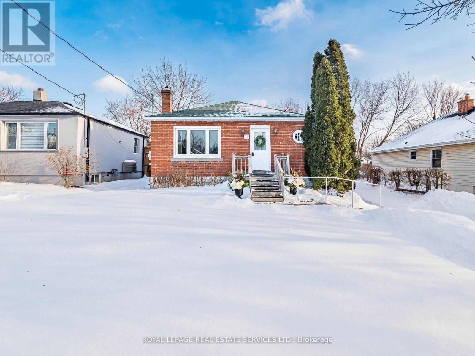 29 WOODWARD AVENUE, Brampton, Ontario