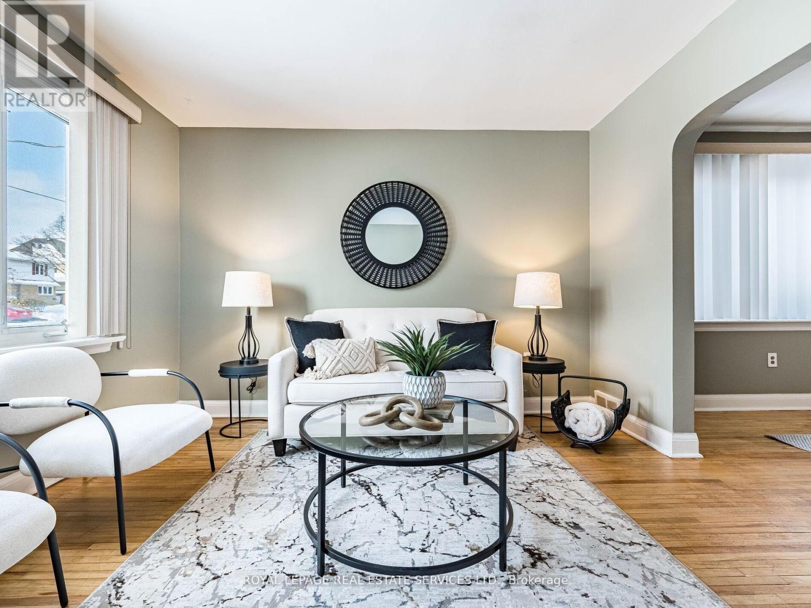 29 Woodward Avenue, Brampton, Ontario  L6V 1K2 - Photo 8 - W12753518