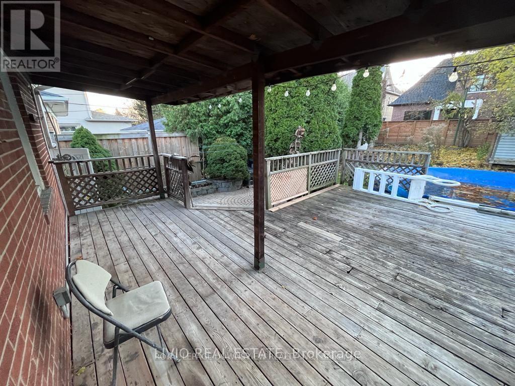 (Main) - 22 Northampton Drive, Toronto, Ontario  M9B 4S6 - Photo 13 - W12753524