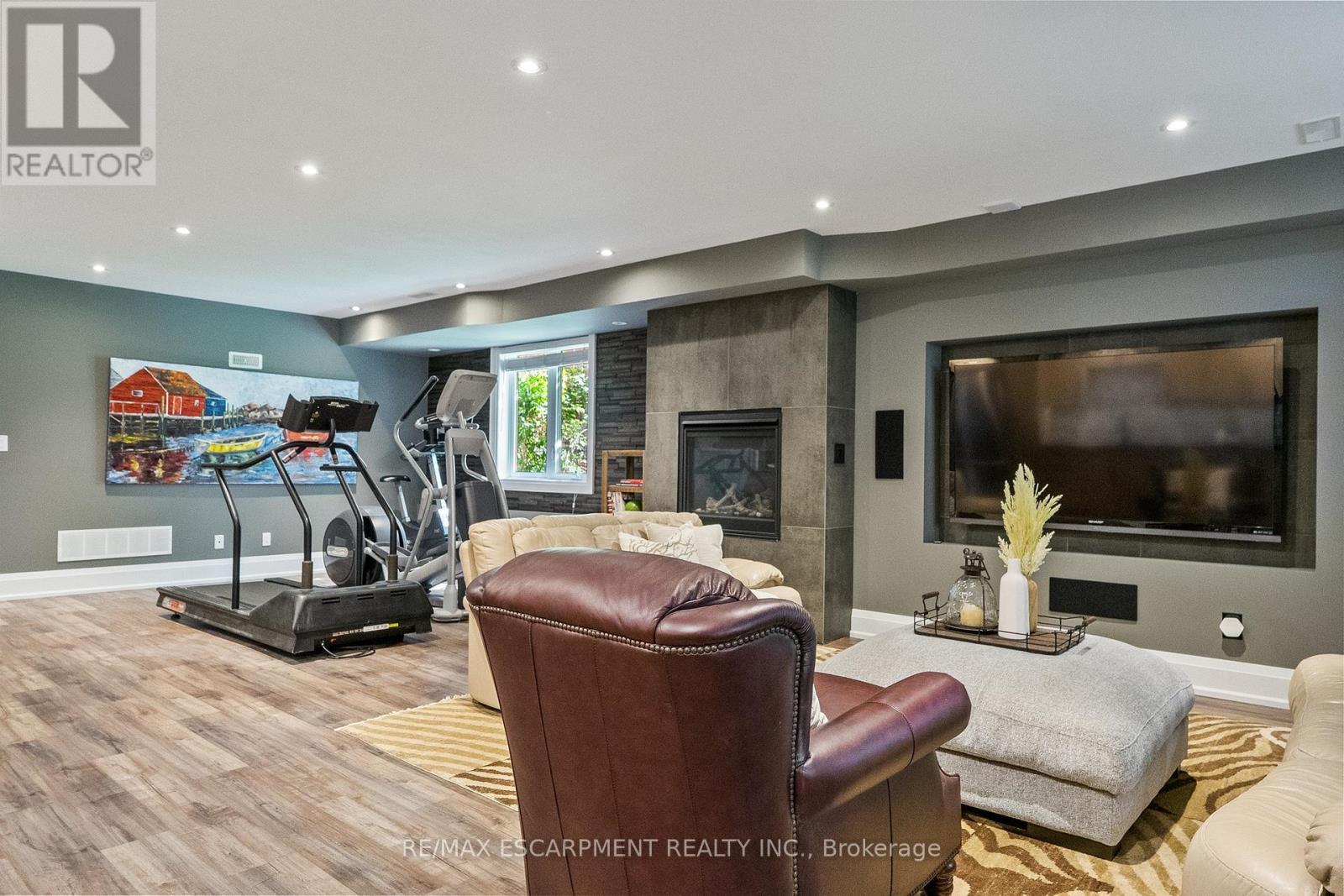 24 Cayuga Avenue, Mississauga, Ontario  L5G 3S7 - Photo 39 - W12753556