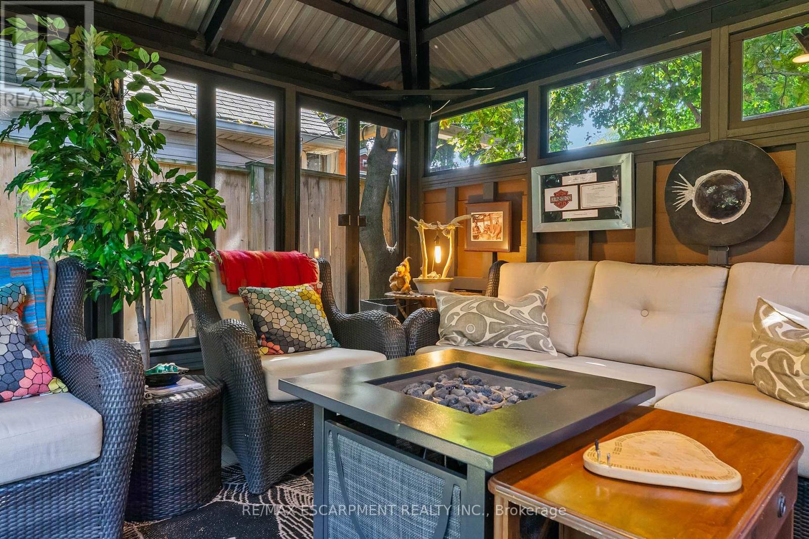 24 Cayuga Avenue, Mississauga, Ontario  L5G 3S7 - Photo 46 - W12753556