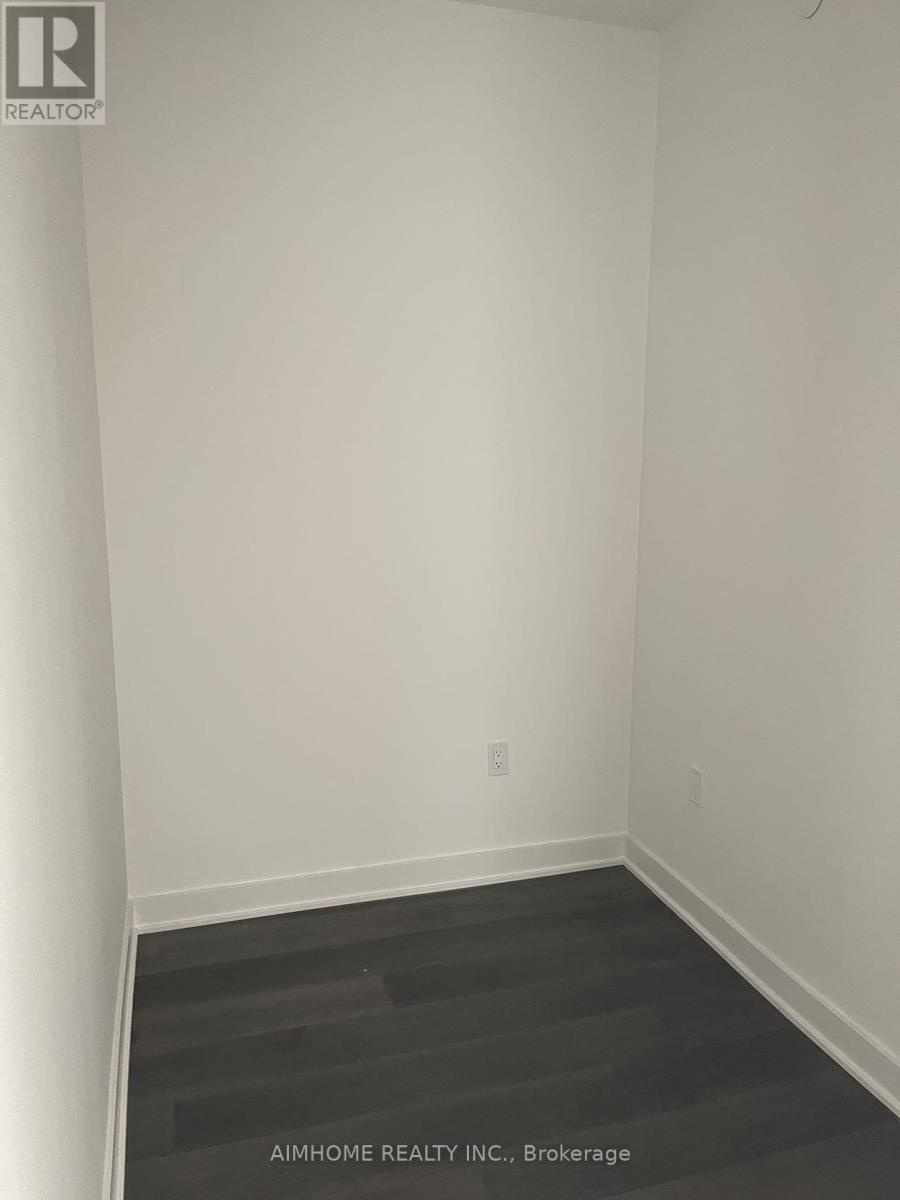 5302 - 3900 Confederation Parkway, Mississauga, Ontario  L5B 0M3 - Photo 6 - W12753558