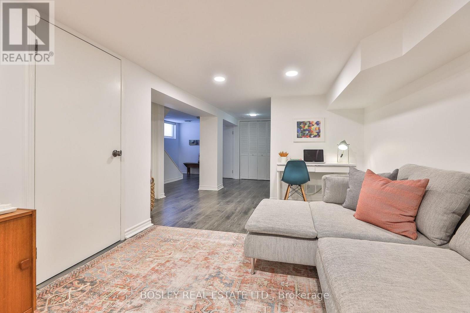 413 Beresford Avenue, Toronto, Ontario  M6S 3B6 - Photo 37 - W12753562