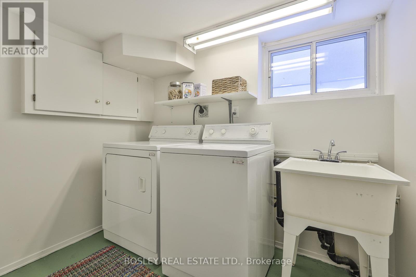 413 Beresford Avenue, Toronto, Ontario  M6S 3B6 - Photo 38 - W12753562