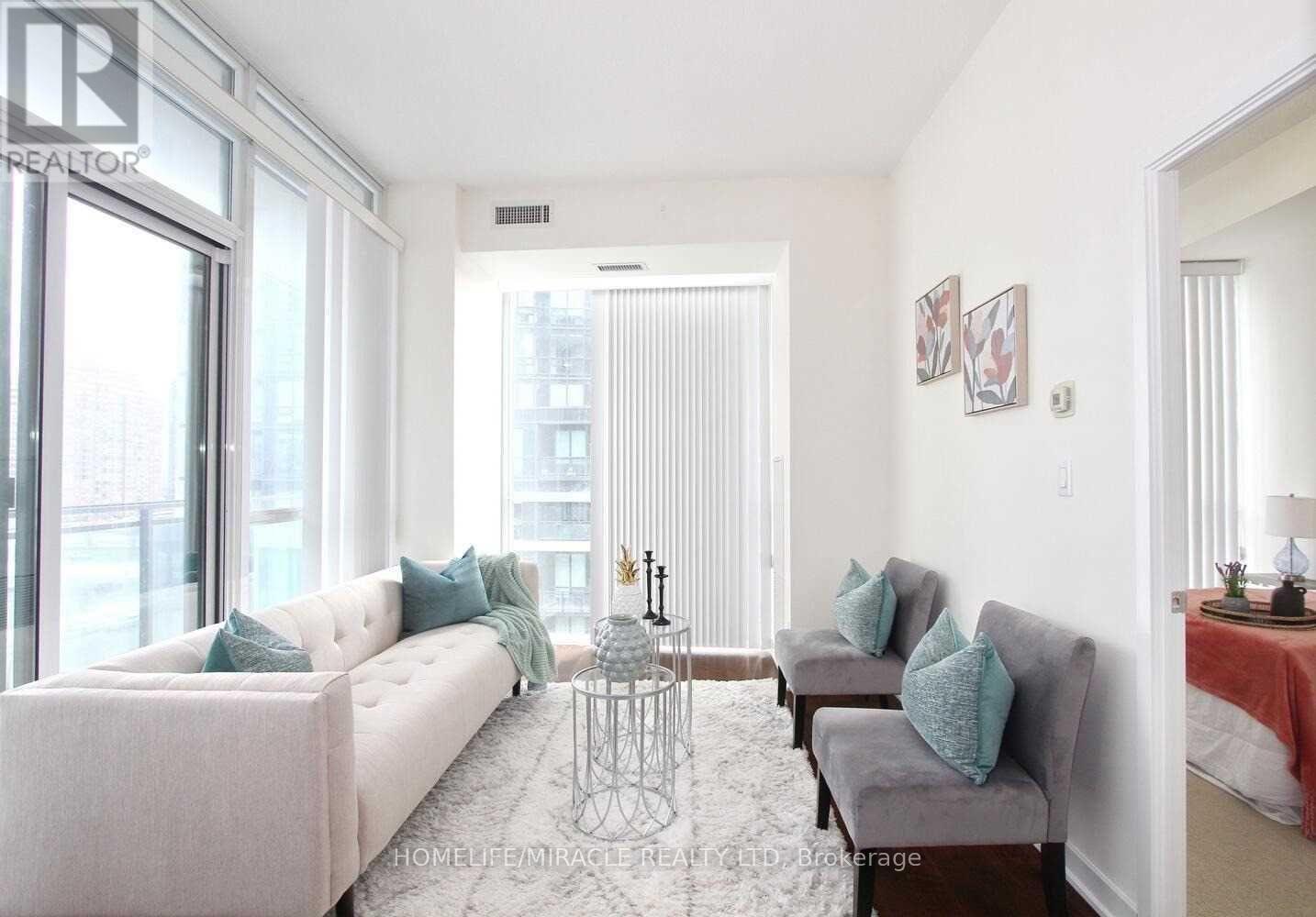 502 - 4065 Brickstone Mews, Mississauga, Ontario  L5B 0G3 - Photo 9 - W12753574