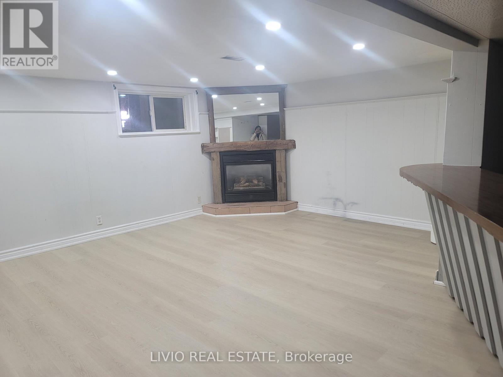 (Basement) - 22 Northampton Drive W, Toronto, Ontario  M9B 4S6 - Photo 4 - W12753612