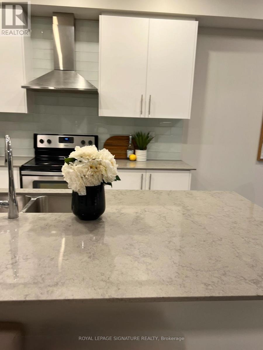 755 Elsley Court, Milton, Ontario  L9T 9J6 - Photo 8 - W12753636