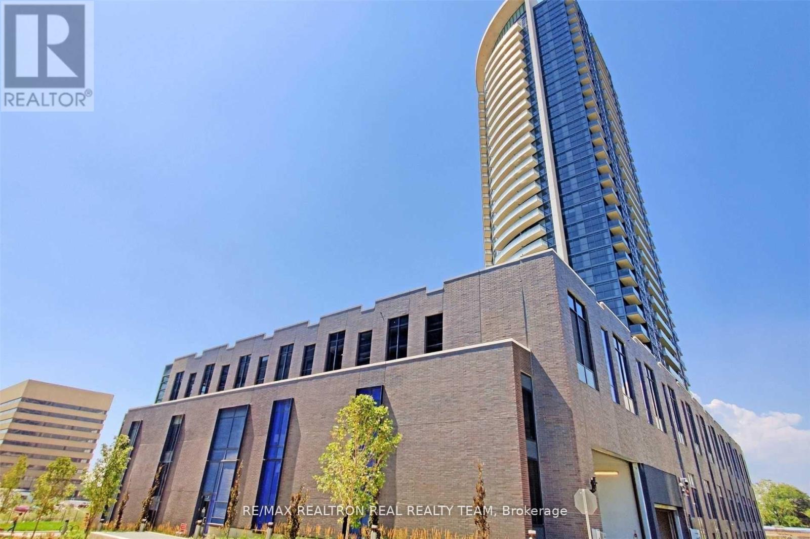 2107 - 30 Gibbs Road, Toronto, Ontario  M9B 0E4 - Photo 2 - W12753662