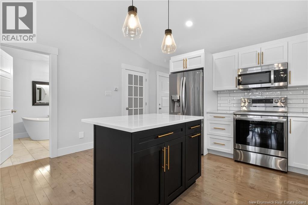 410 Glengrove Road, Moncton, New Brunswick  E1A 8C8 - Photo 10 - NB133049