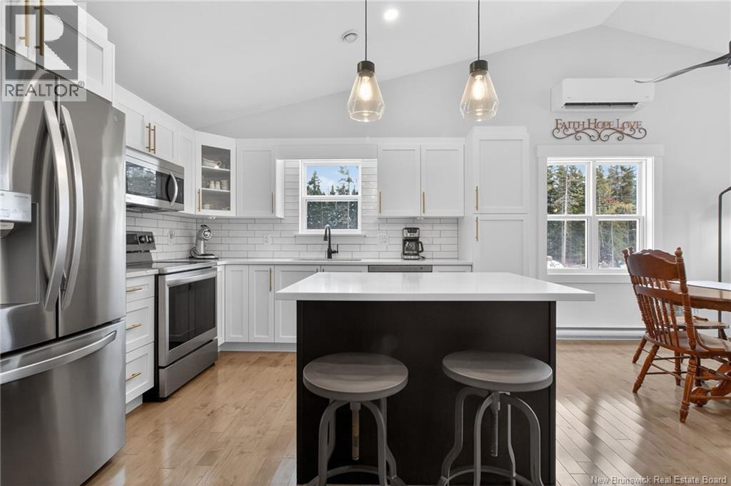 410 Glengrove Road, Moncton, New Brunswick  E1A 8C8 - Photo 11 - NB133049