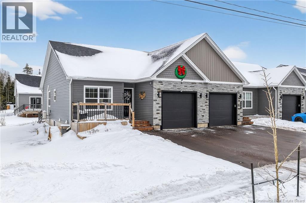 410 Glengrove Road, Moncton, New Brunswick  E1A 8C8 - Photo 2 - NB133049