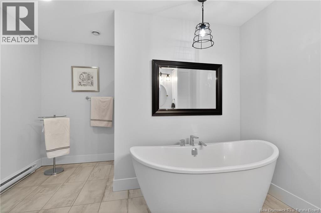 410 Glengrove Road, Moncton, New Brunswick  E1A 8C8 - Photo 26 - NB133049