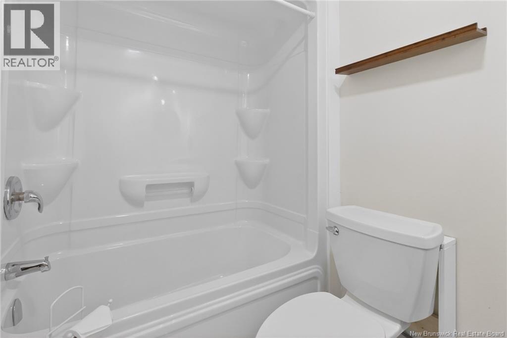 410 Glengrove Road, Moncton, New Brunswick  E1A 8C8 - Photo 40 - NB133049
